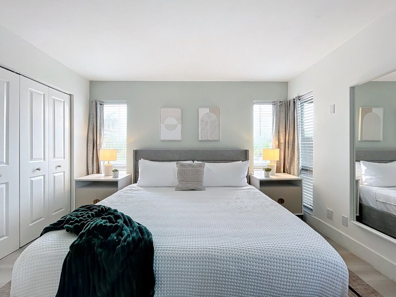 1435 Se 15th St #1565488P - Photo 4 of 23