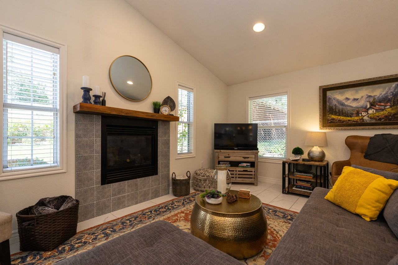 1568 Cahoon St #1071591P - Photo 3 of 31