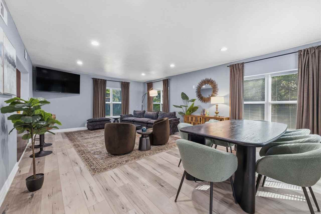 4149 Ferndale Dr #1568500P - Photo 4 of 50