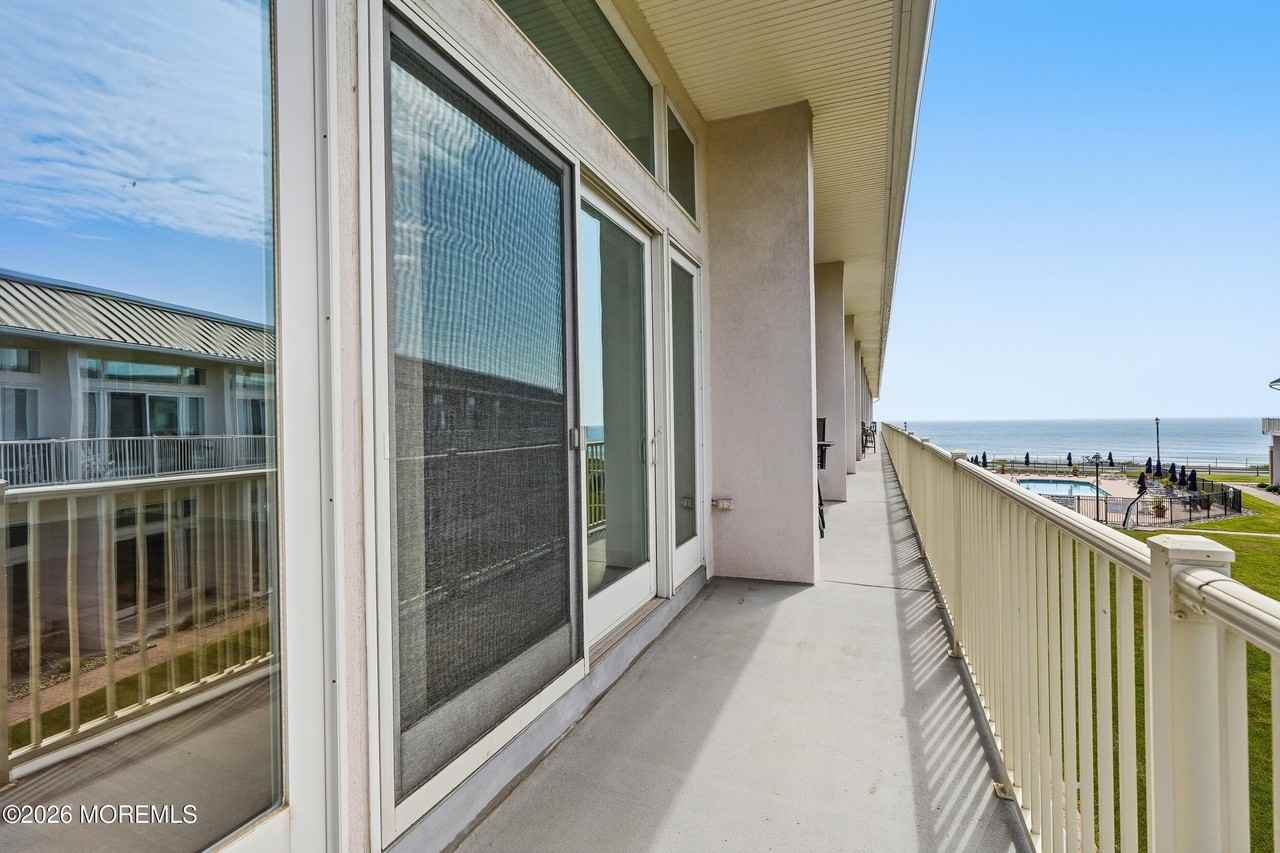 448 Ocean Ave #14B - Photo 6 of 21