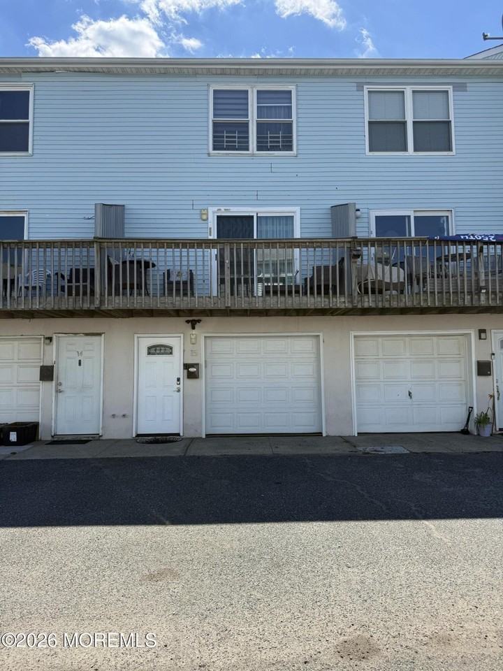 15 Beachway Ave #10 - Photo 2 of 32