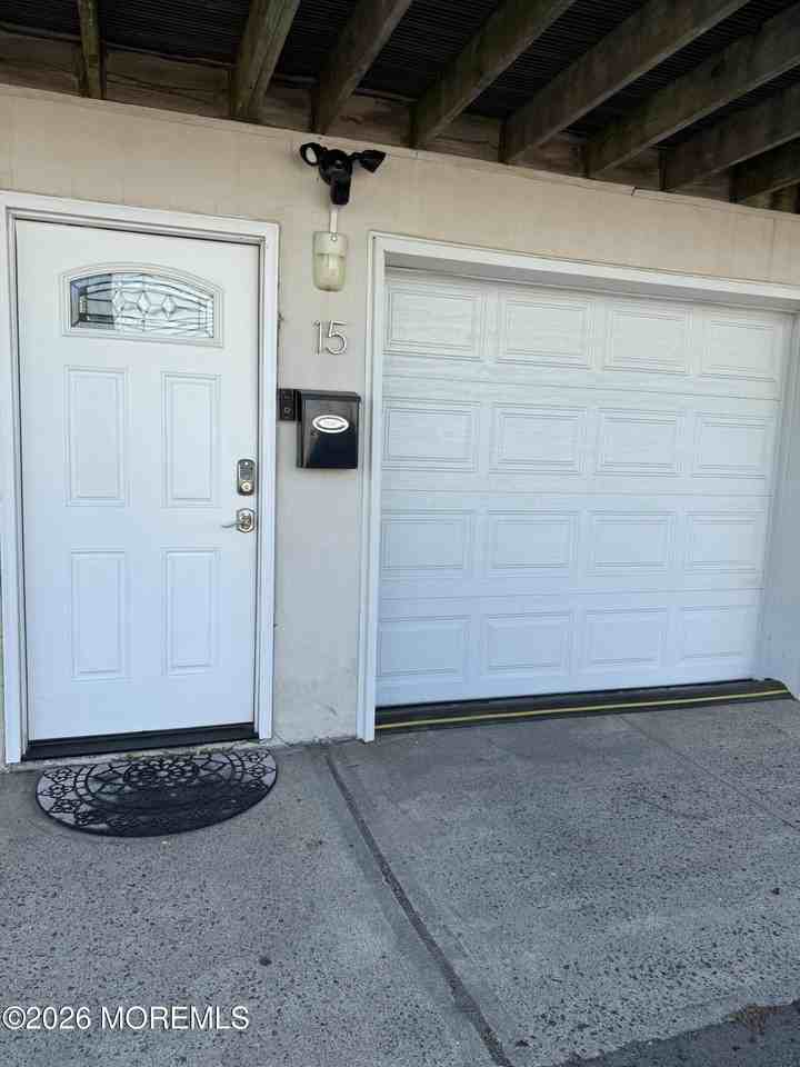 15 Beachway Ave #10 - Photo 3 of 32
