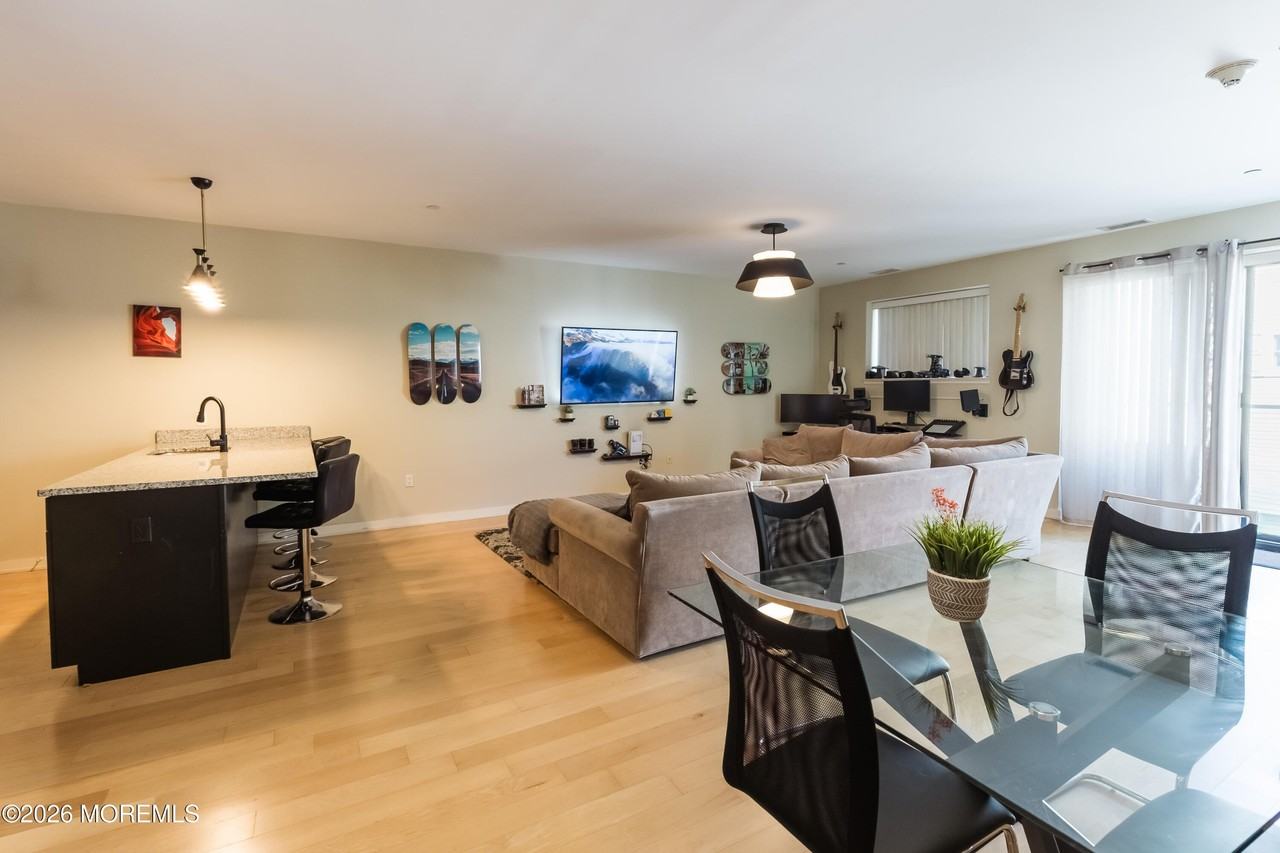 510 Monroe Ave #204 - Photo 7 of 27