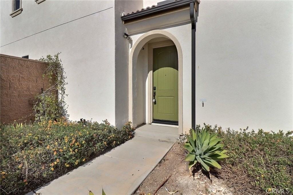 1801 Marquez Way - Photo 4 of 42