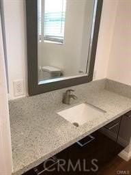 424 S Orange Ave - Photo 6 of 9