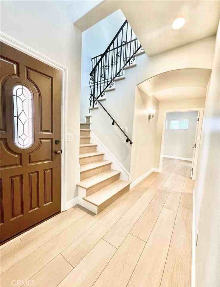 4711 W 163rd St - Photo 2 of 21