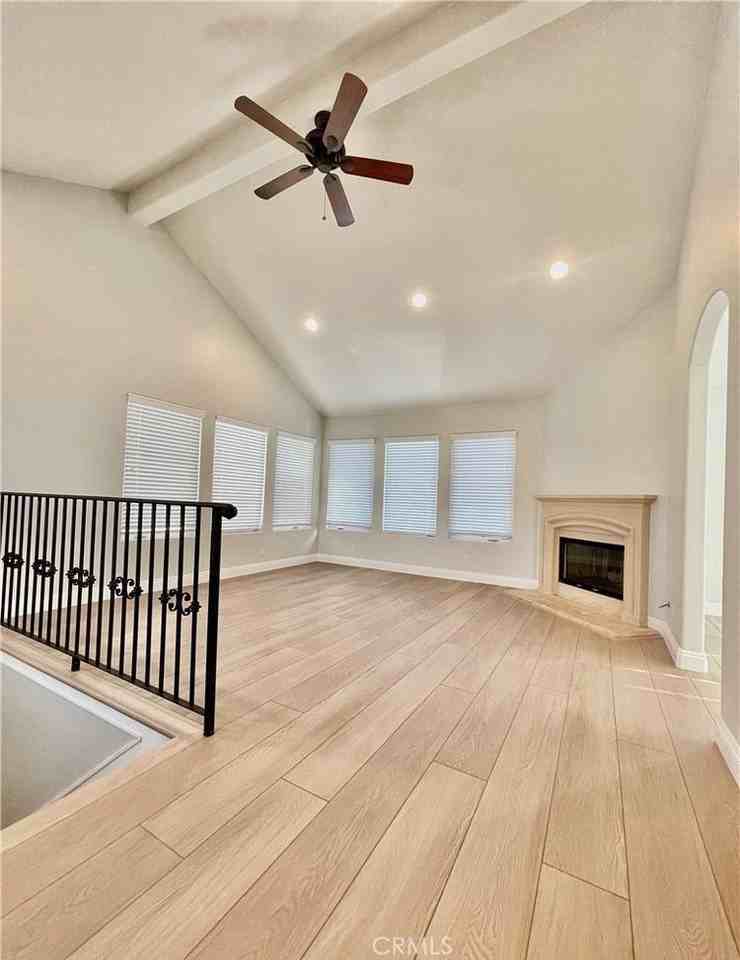 4711 W 163rd St - Photo 3 of 21