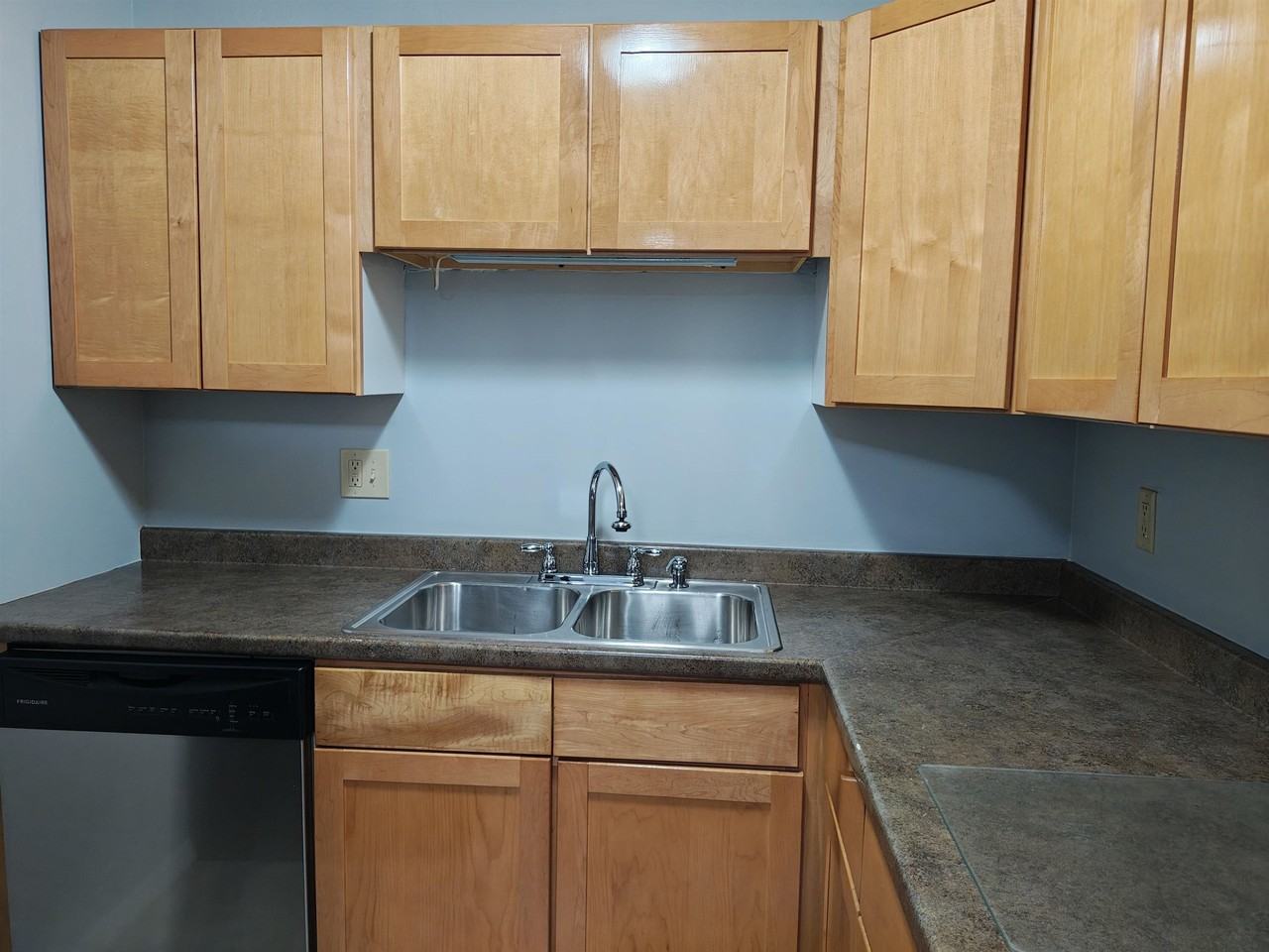 83F Constitution Dr - Photo 3 of 14