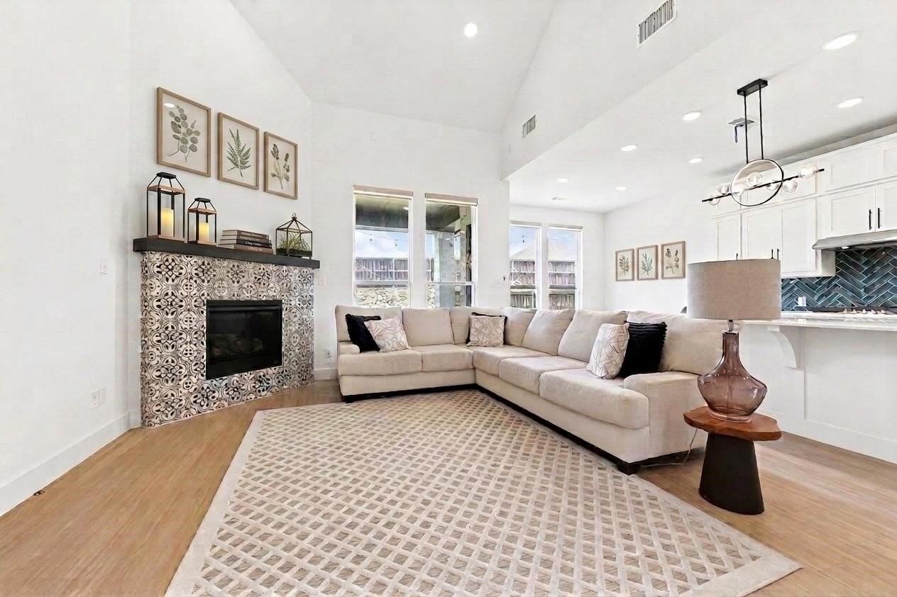 8109 Milo Fields Ln - Photo 2 of 22