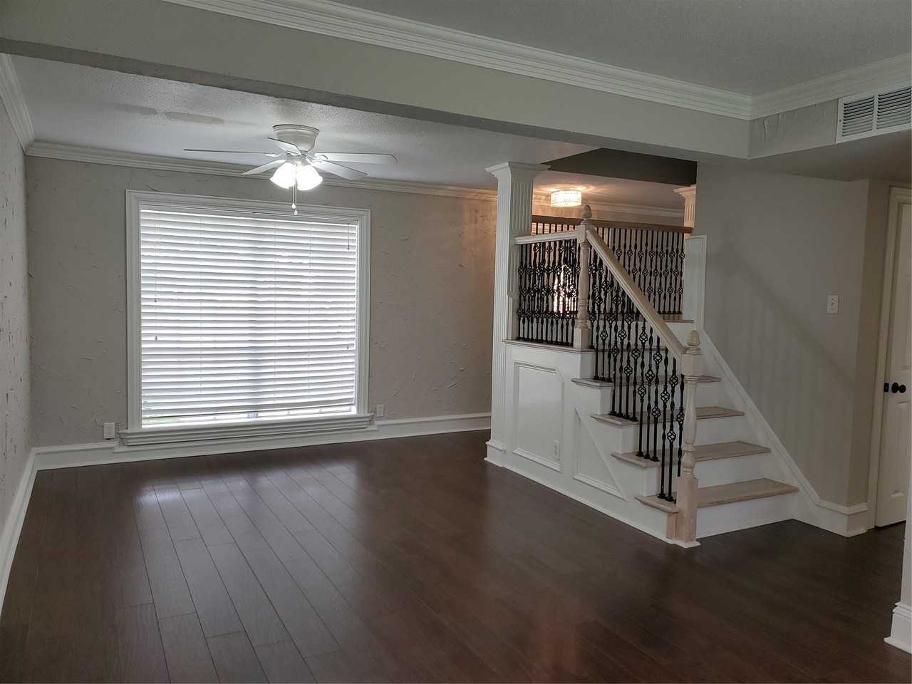 3703 Byrd Dr - Photo 3 of 23