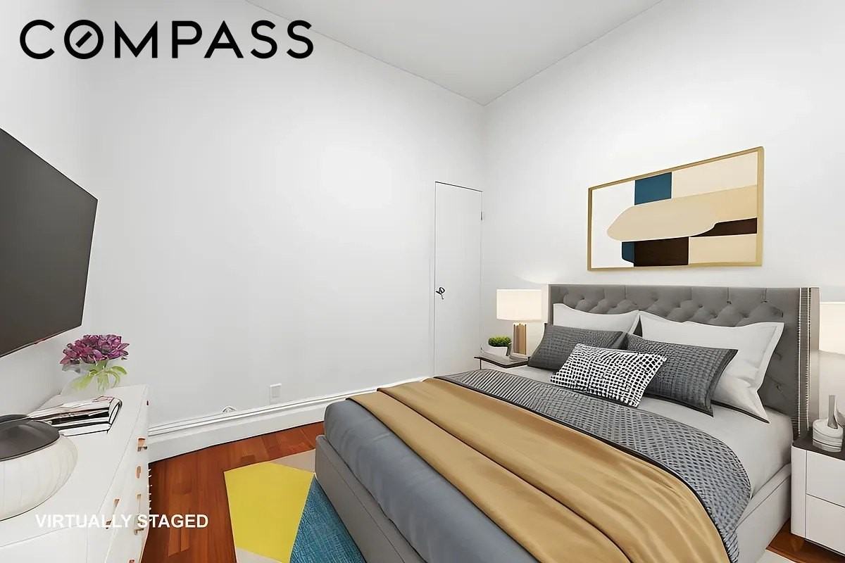 144 W 109th St #5E - Photo 2 of 4