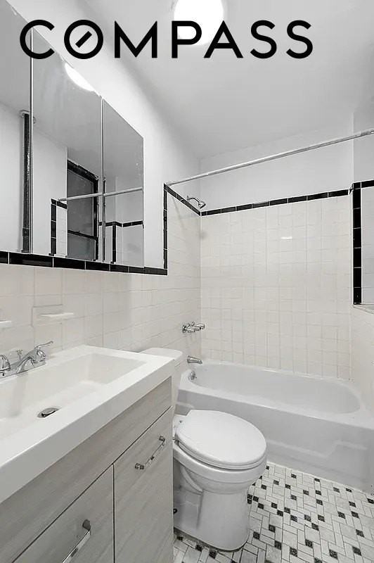 144 W 109th St #5E - Photo 4 of 4