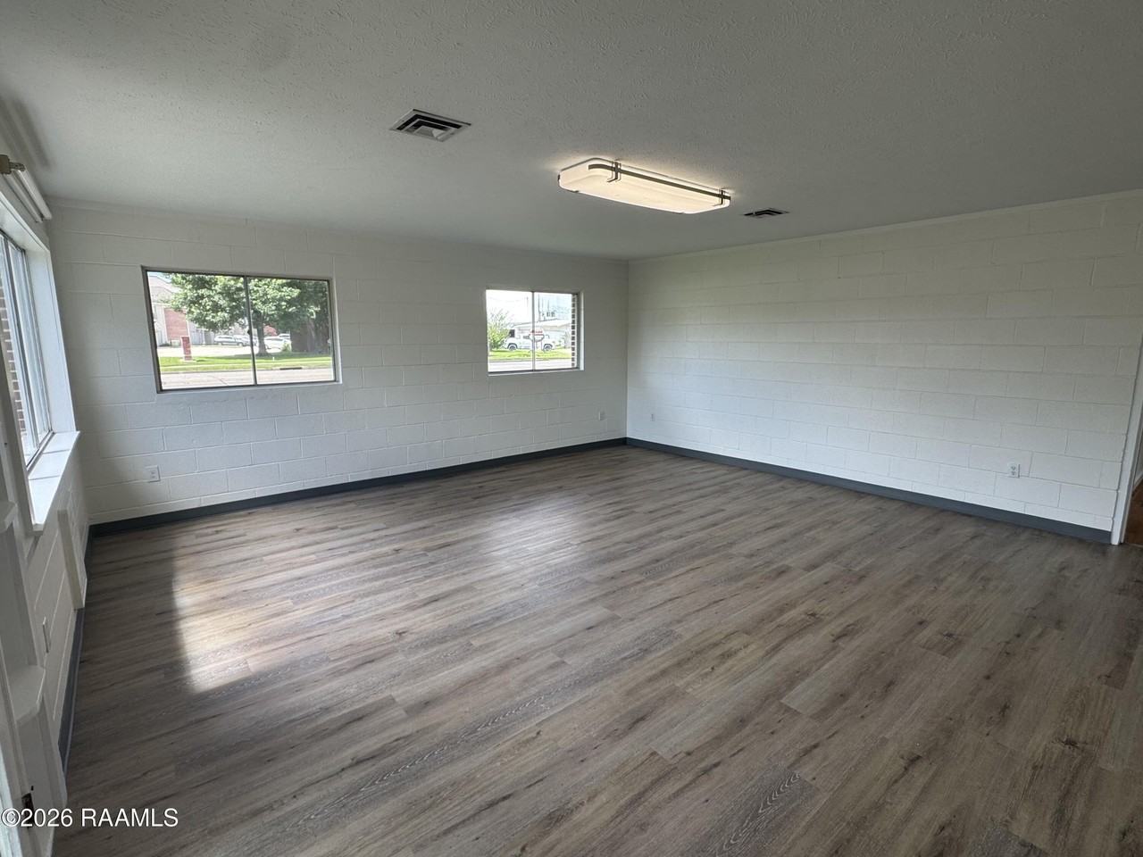 206 Guilbeau Rd - Photo 4 of 19