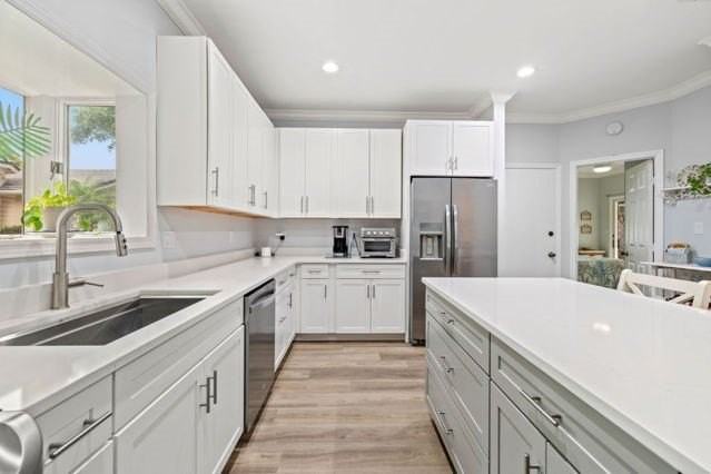 300 S Peppertree Dr - Photo 5 of 36