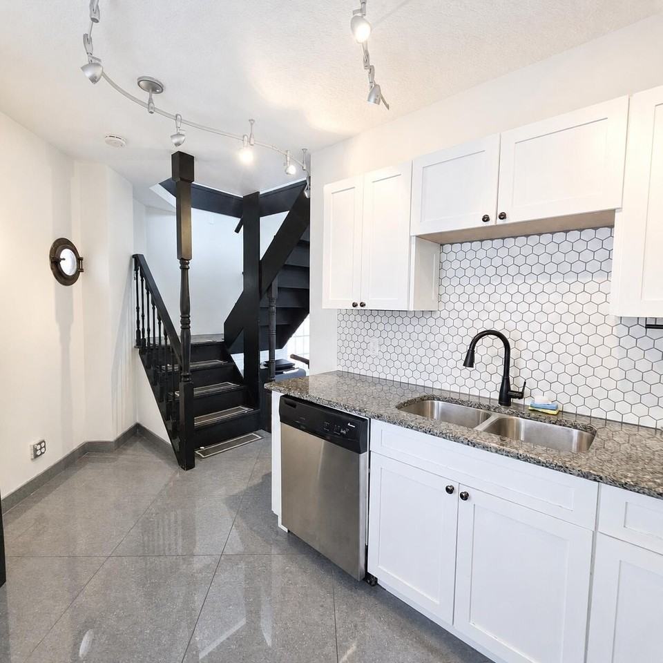 3709 S Olive Ave - Photo 5 of 14