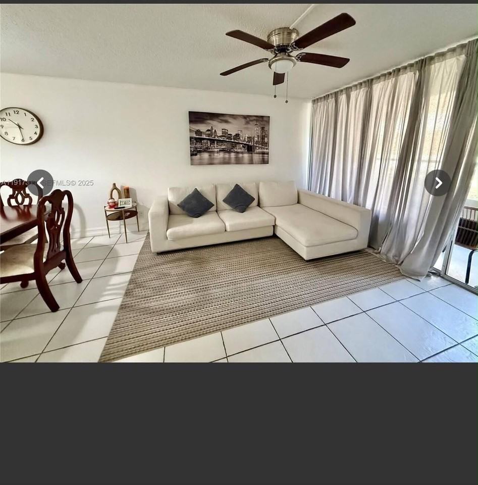 8246 Nw 24th St #8246 - Photo 3 of 9