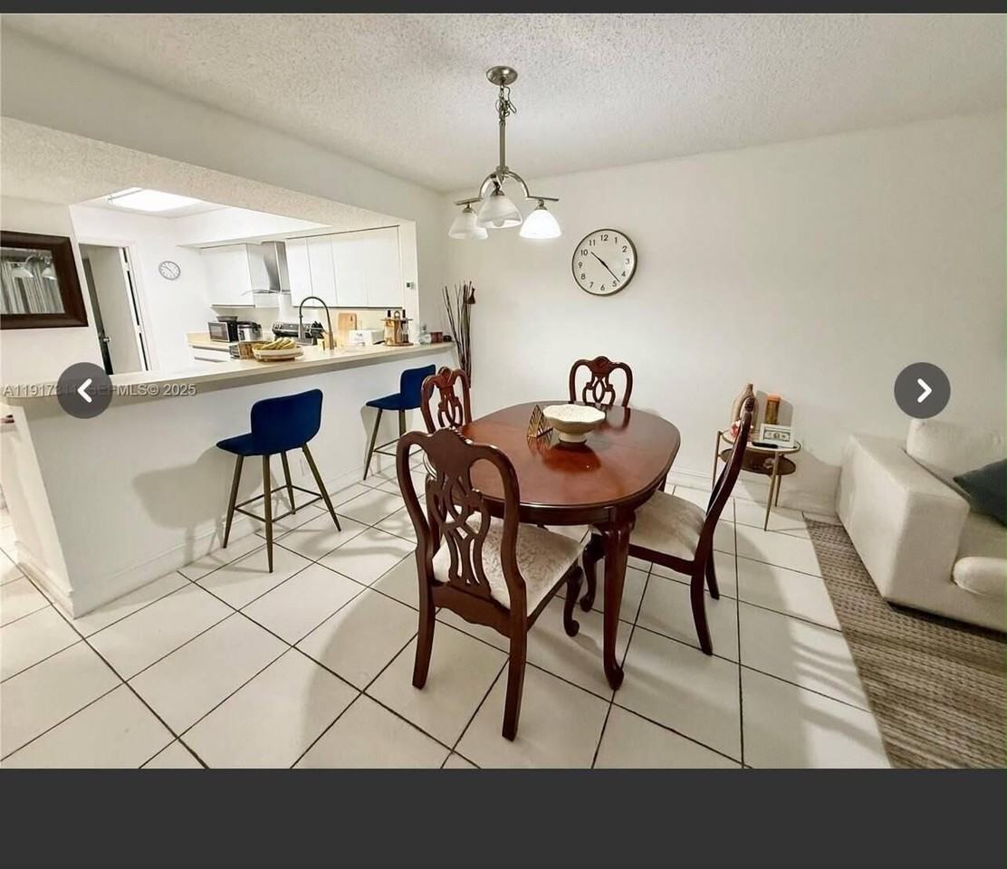8246 Nw 24th St #8246 - Photo 5 of 9