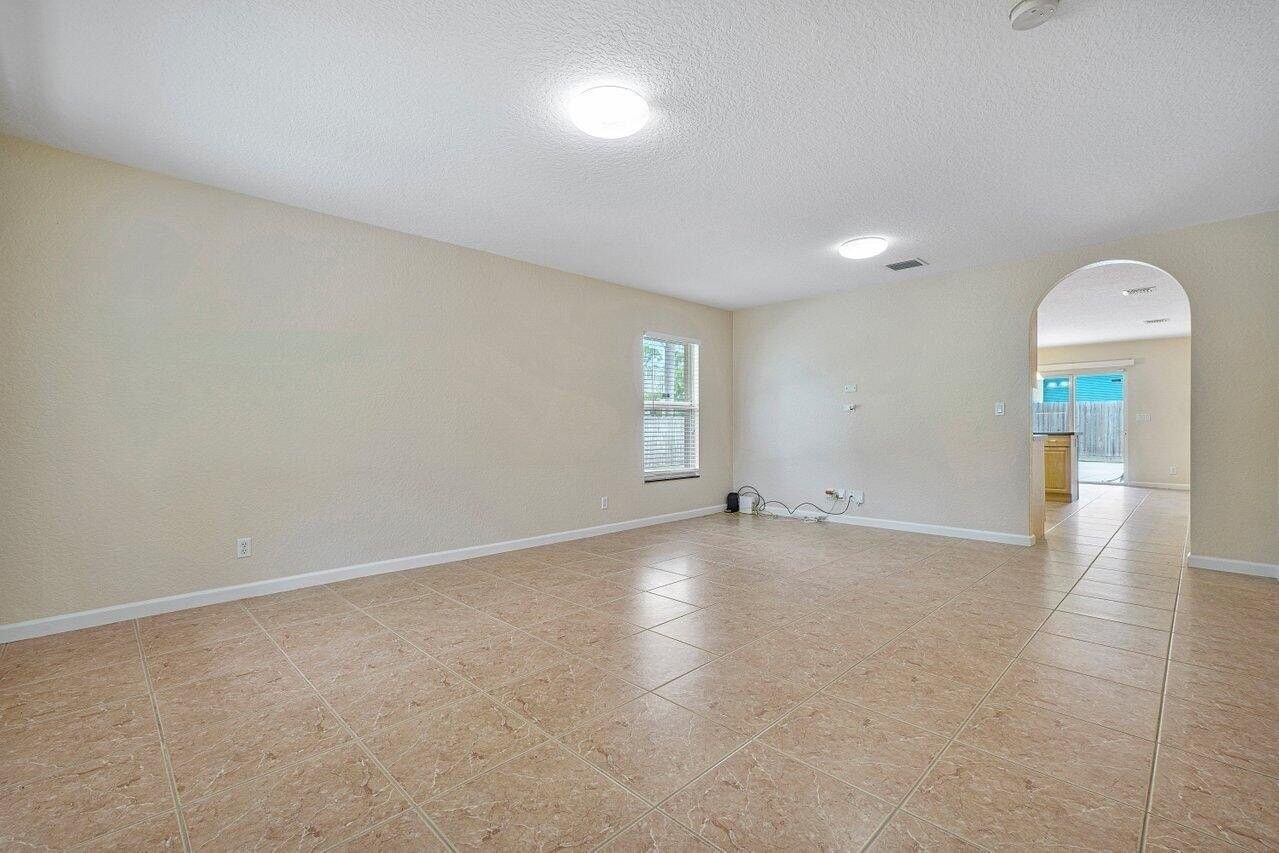 5592 1st Rd - Photo 5 of 22