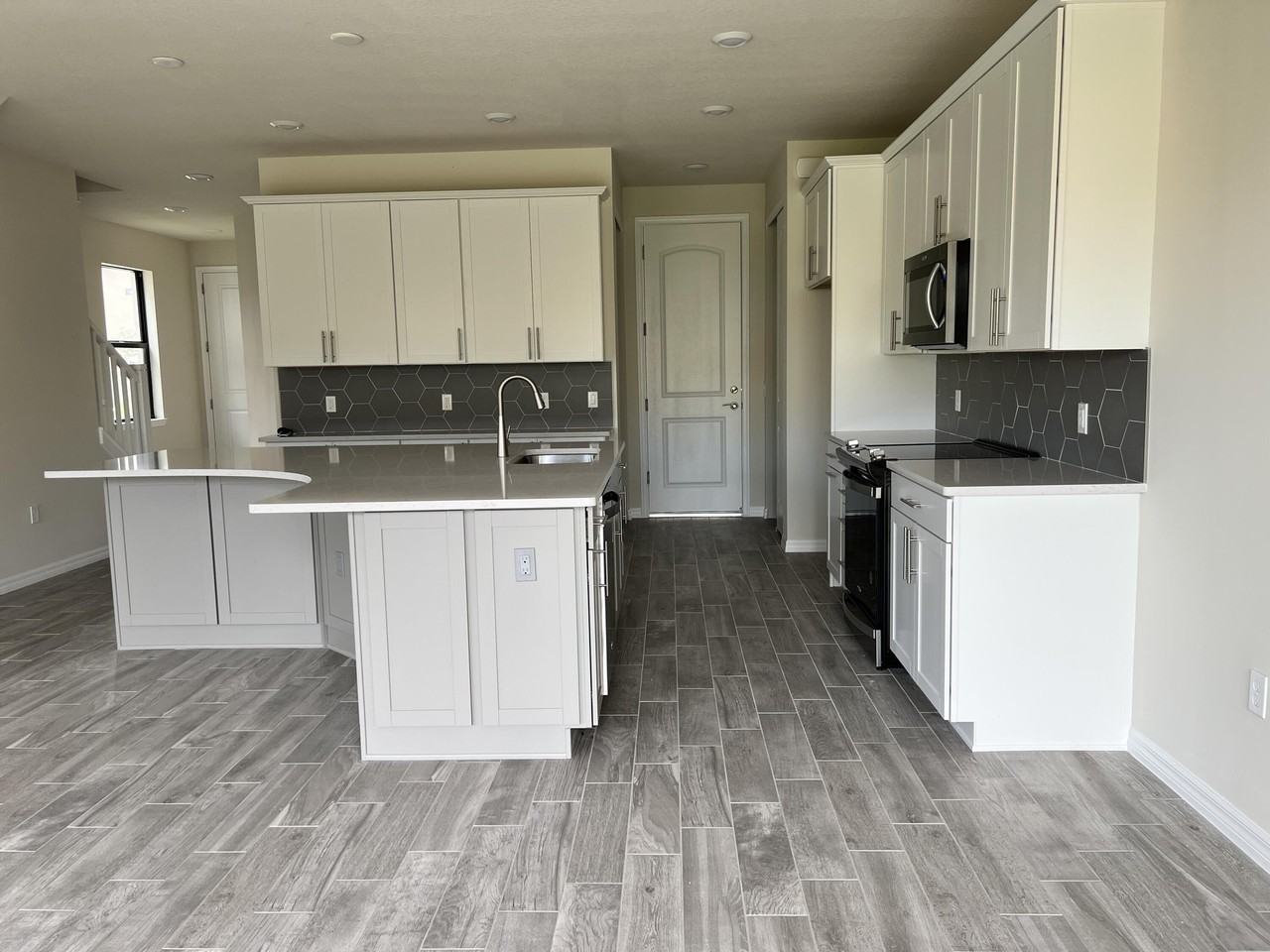 4844 Blistering Way - Photo 4 of 25
