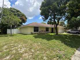1563 40th St - Photo 1 of 1