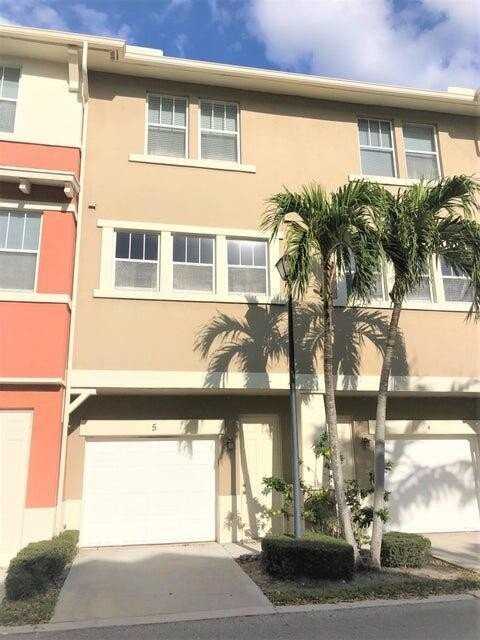 810 Marina Del Ray Ln #5 - Photo 3 of 38