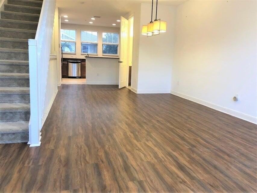 810 Marina Del Ray Ln #5 - Photo 6 of 38