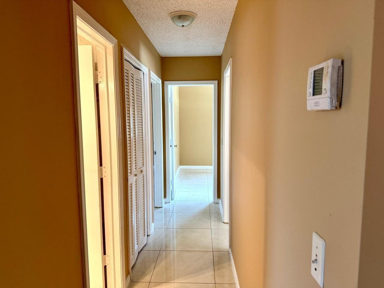 1235 Rowayton Cir - Photo 7 of 15