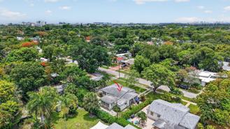 841 Sw 18th Ct - Photo 1 of 1
