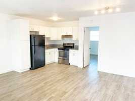 featured image of 240 Sw 8th St #3