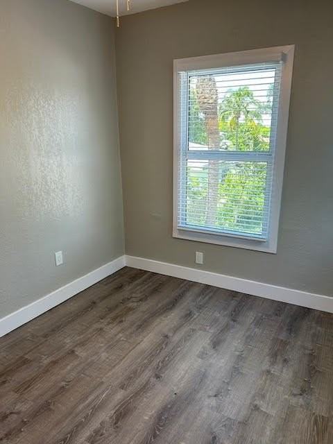514 S K St - Photo 5 of 10