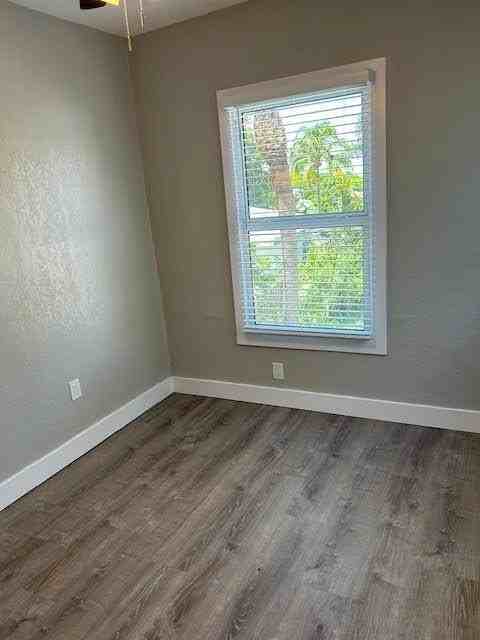 514 S K St - Photo 6 of 10