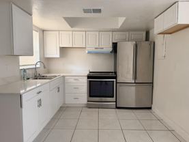 2552 Nw 52nd Ave #B19 - Photo 1 of 1