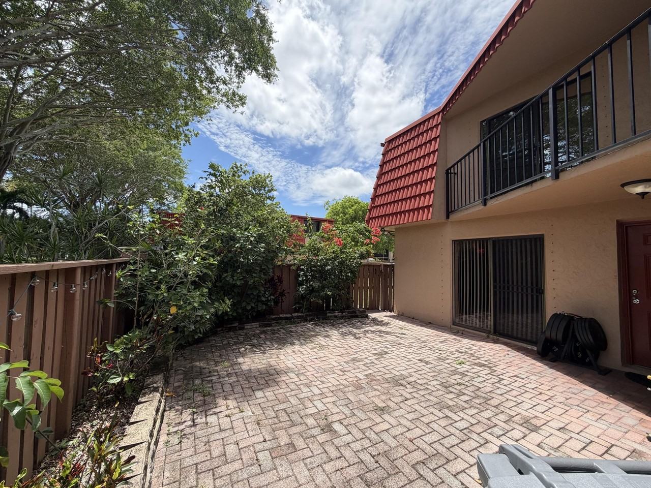 8273 Severn Dr #D - Photo 2 of 23