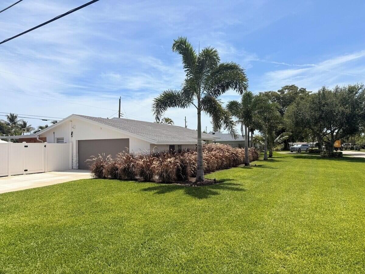 541 Ibis Dr - Photo 2 of 26