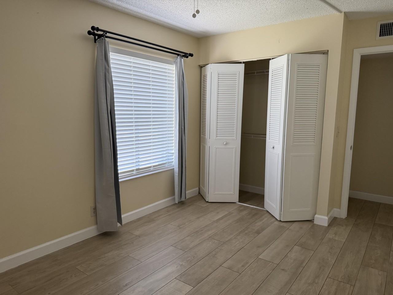 726 Sunny Pine Way #B2 - Photo 4 of 20