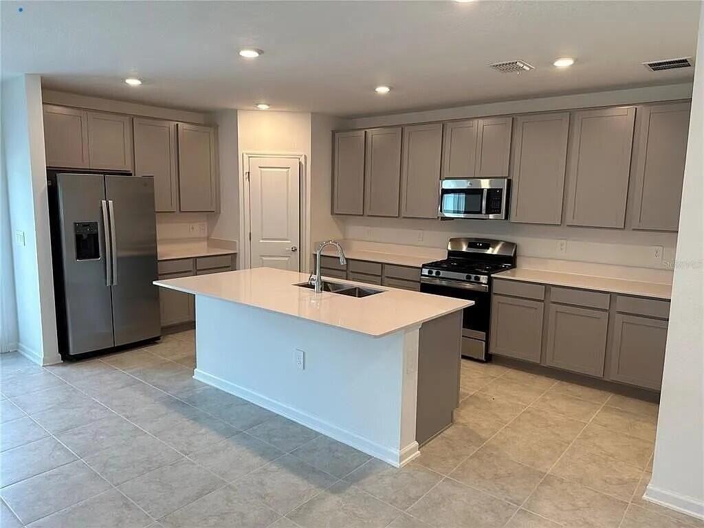 26151 Feathergrass Cir - Photo 7 of 15