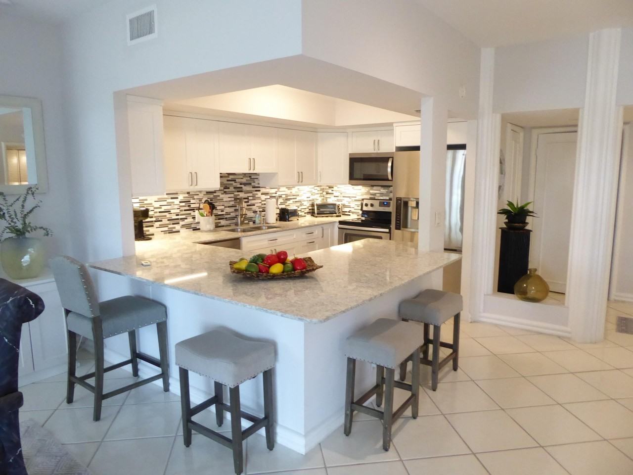 11811 Avenue Of P G A #4-3A - Photo 2 of 22