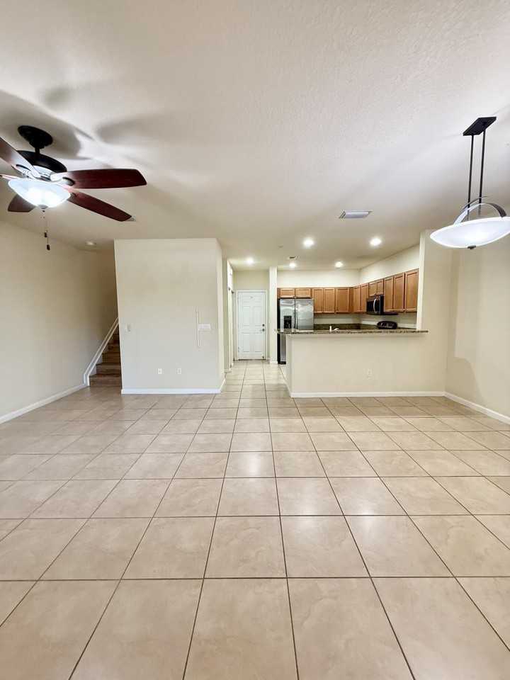4668 Monarch Way #4668 - Photo 6 of 38