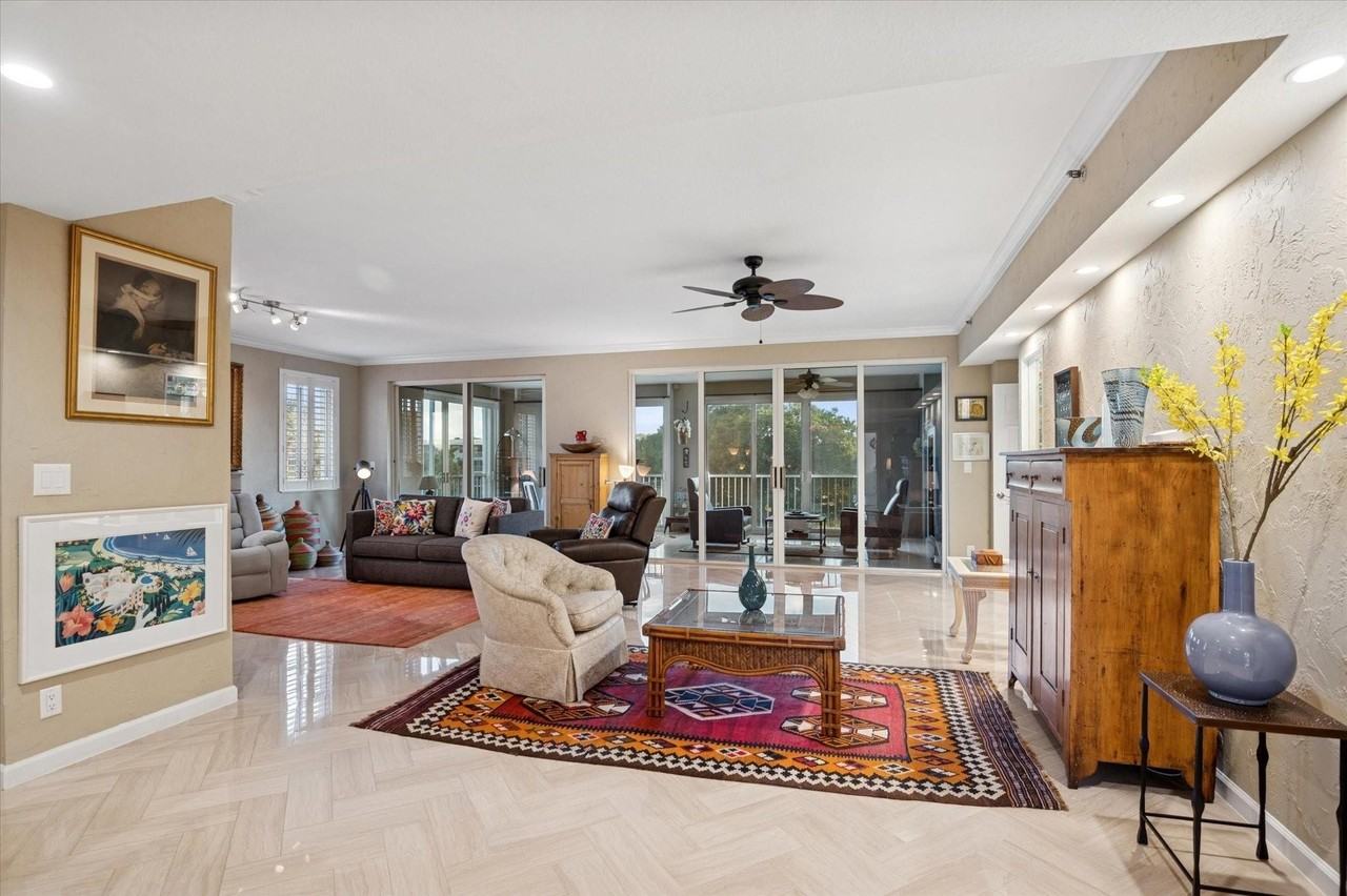 4112 W Palm Aire Dr #124A - Photo 3 of 20