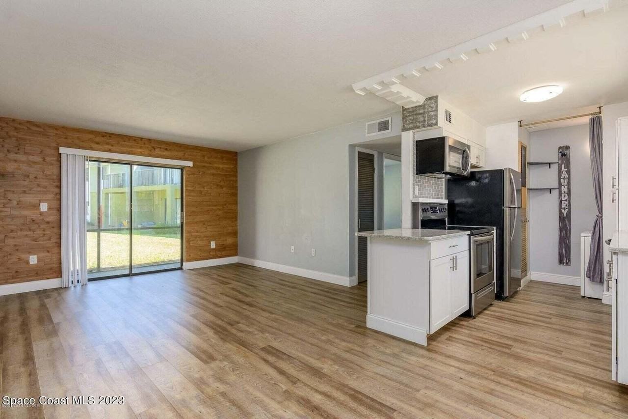 2253 Flower Tree Cir - Photo 4 of 18