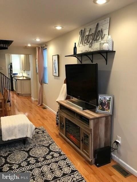 1503 Byrd St - Photo 3 of 23