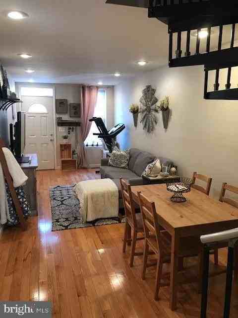1503 Byrd St - Photo 6 of 23