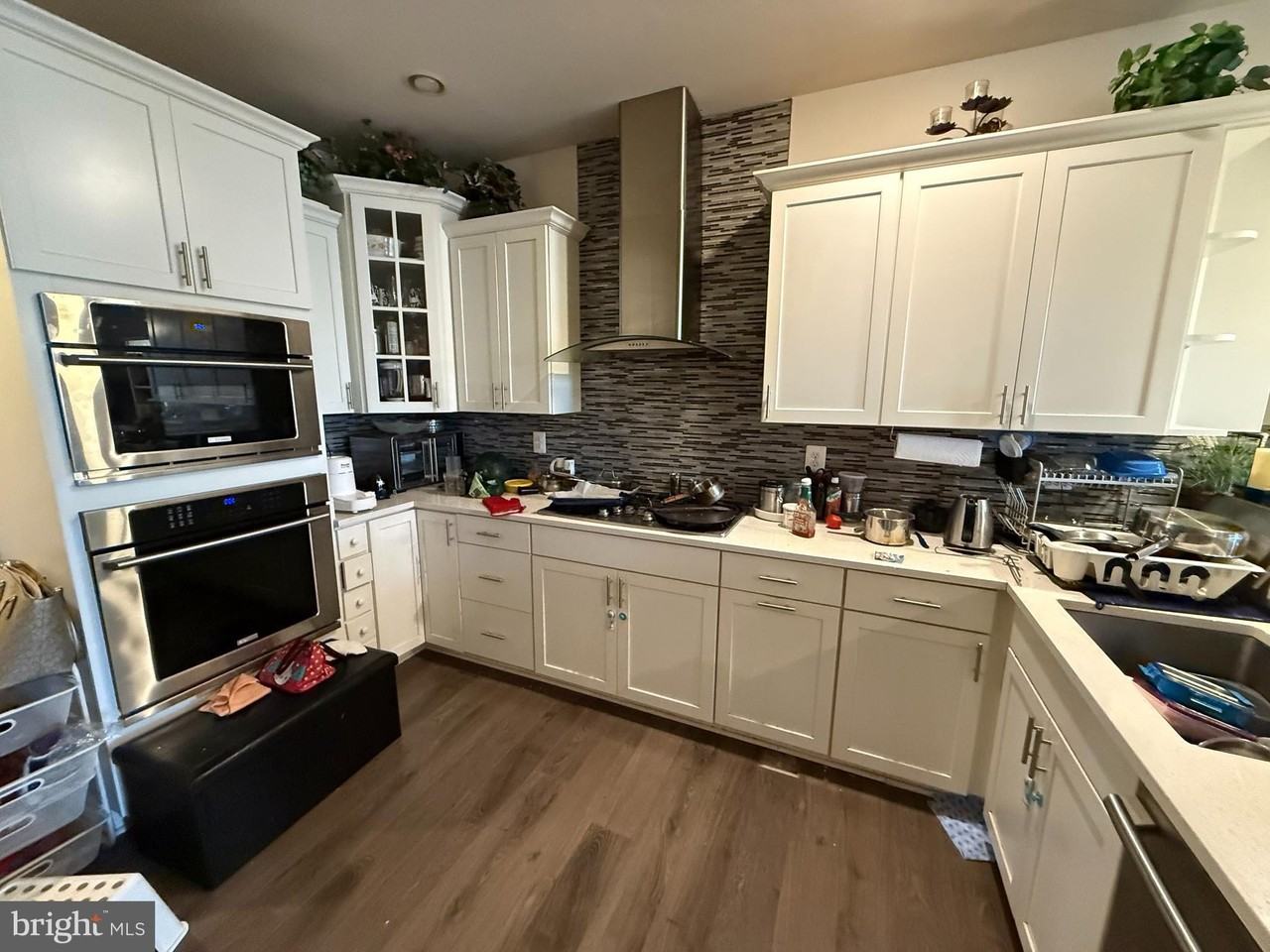 7079 Banbury Dr #B - Photo 5 of 24