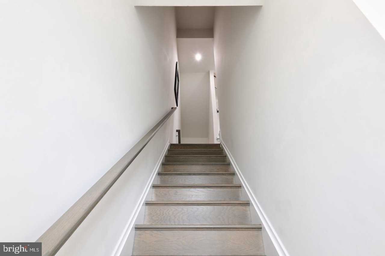23575 Hopewell Manor Ter - Photo 3 of 50