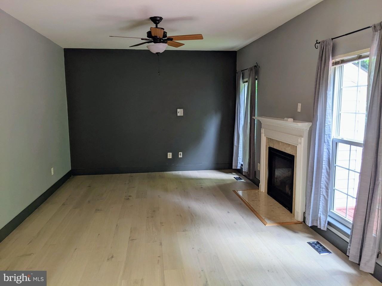 5569 Assateague Pl - Photo 3 of 31