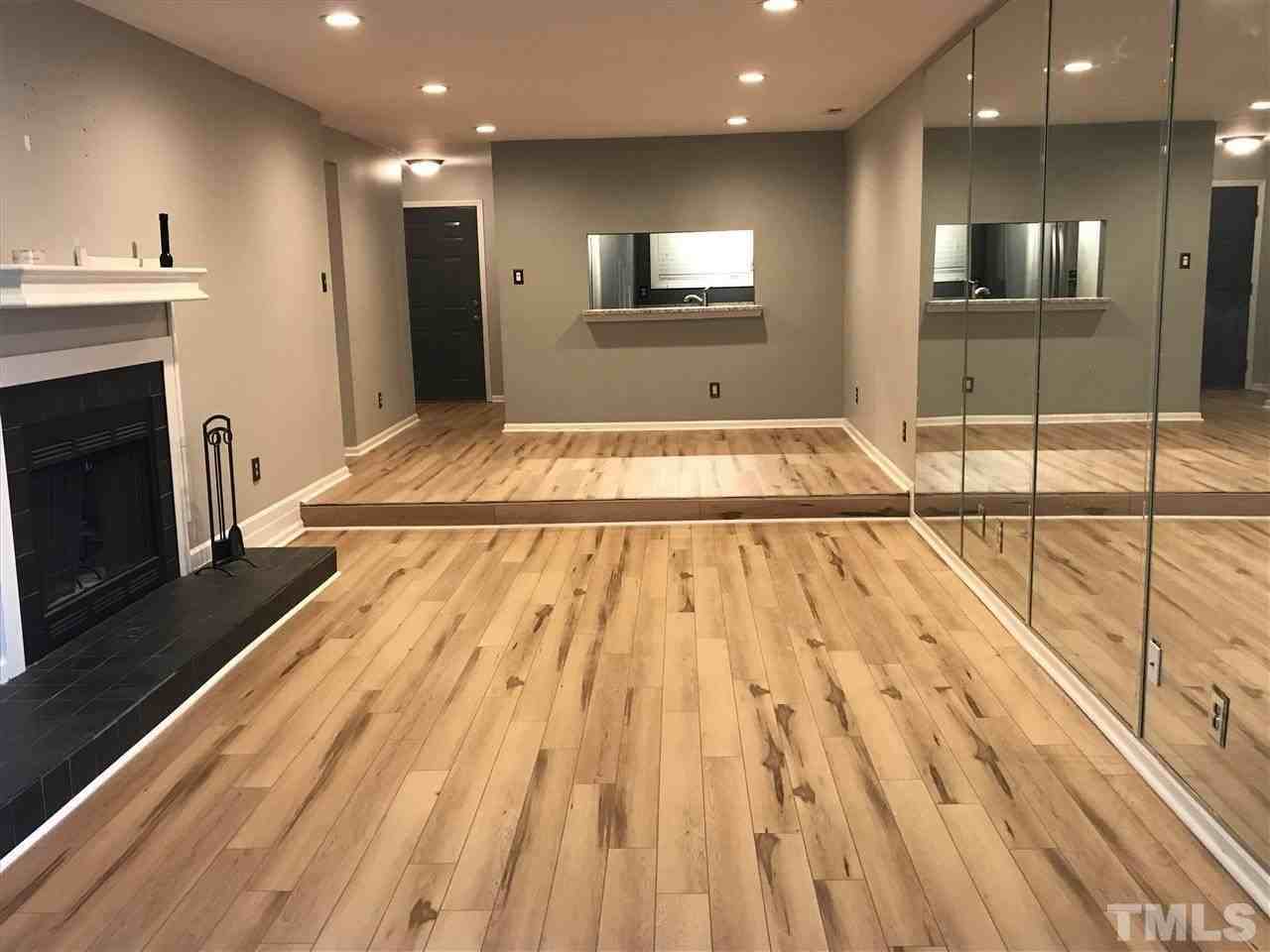 1000 Brighthurst Dr - Photo 5 of 11