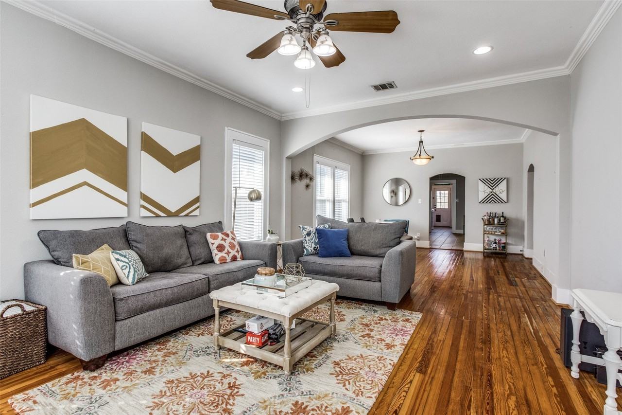 5545 Willis Ave - Photo 3 of 13