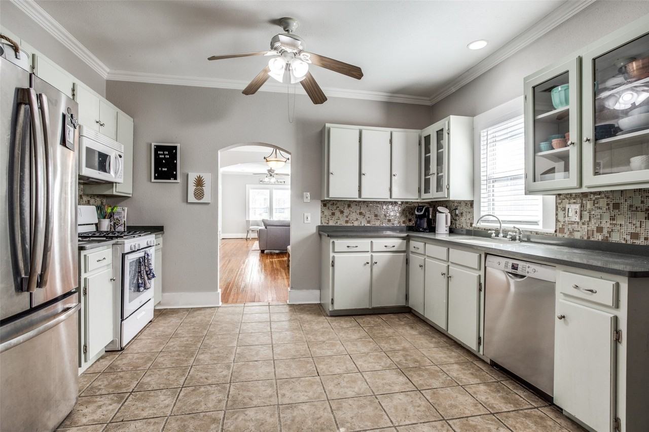 5545 Willis Ave - Photo 7 of 13