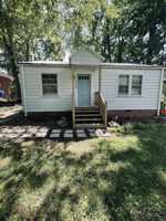 featured image of 117A White Oak Dr