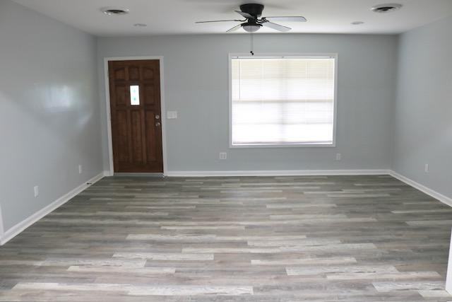 614 Avenue E - Photo 5 of 18